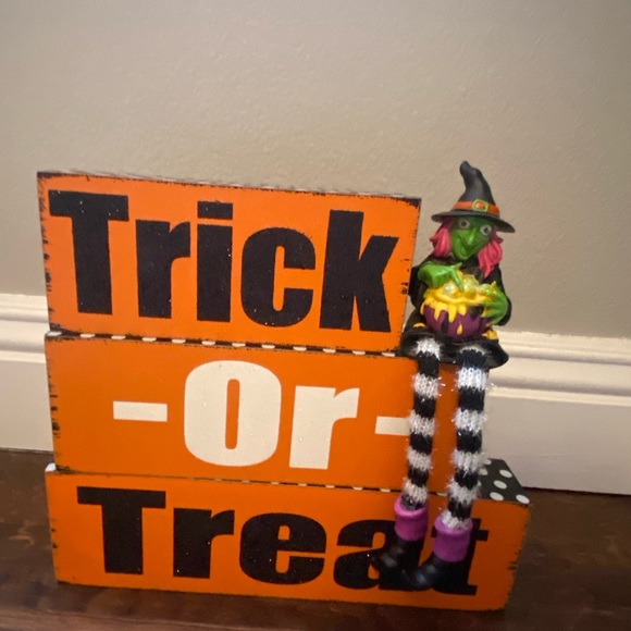 Halloween Decor Bundle of 6 items - Picture 7 of 8
